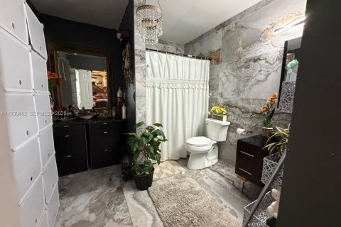 Villa ou maison à vendre à Miramar, Floride: 5 chambres, 163.04 m2 № 1990424 - photo 28