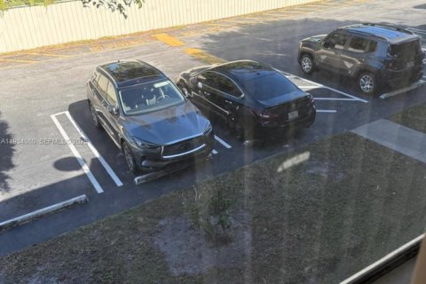 Снять в аренду кондоминиум в Уэст-Палм-Бич, Флорида 1 спальня, 58.06м2, № 1992393 - фото 17