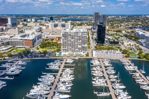 Copropriété à vendre à West Palm Beach, Floride: 3 chambres, 209.12 m2 № 2087739 - photo 11
