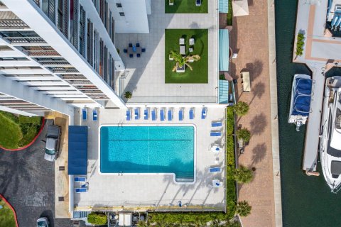 Copropriété à vendre à West Palm Beach, Floride: 3 chambres, 209.12 m2 № 2087739 - photo 10