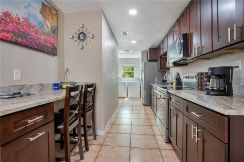 Villa ou maison à vendre à Orlando, Floride: 3 chambres, 108.42 m2 № 2280038 - photo 11