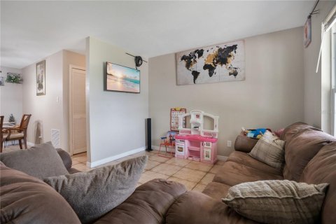 Villa ou maison à vendre à Orlando, Floride: 3 chambres, 108.42 m2 № 2280038 - photo 6