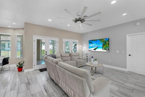 Casa en venta en Land O' Lakes, Florida, 3 dormitorios, 182.09 m2 № 1901489 - foto 26