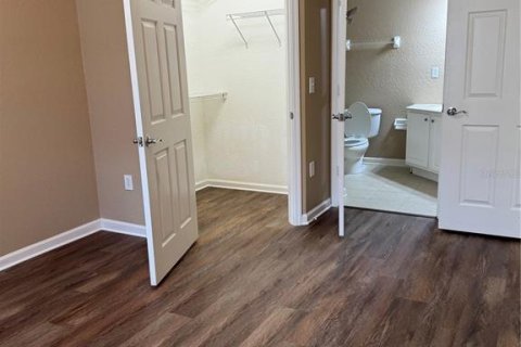 Condominio en alquiler en Orlando, Florida, 2 dormitorios, 103.31 m2 № 2275590 - foto 25
