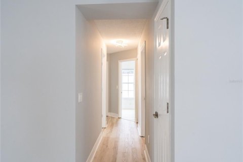 Casa en venta en Orlando, Florida, 4 dormitorios, 177.54 m2 № 2092317 - foto 14