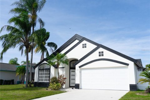 Casa en venta en Orlando, Florida, 4 dormitorios, 177.54 m2 № 2092317 - foto 3