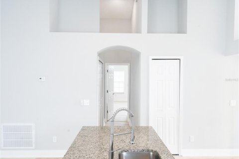 Casa en venta en Orlando, Florida, 4 dormitorios, 177.54 m2 № 2092317 - foto 22