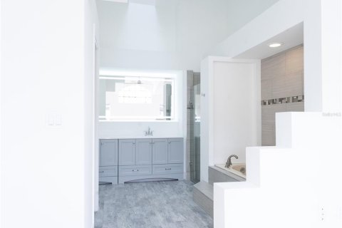 Casa en venta en Orlando, Florida, 4 dormitorios, 177.54 m2 № 2092317 - foto 26