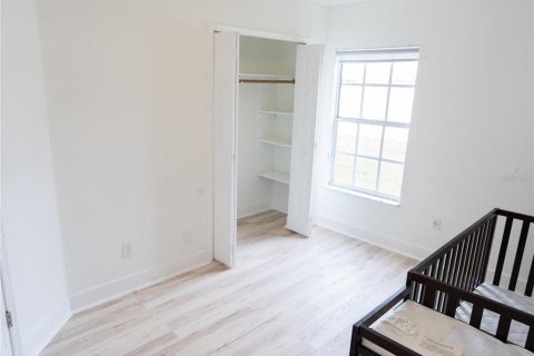 Casa en venta en Orlando, Florida, 4 dormitorios, 177.54 m2 № 2092317 - foto 20