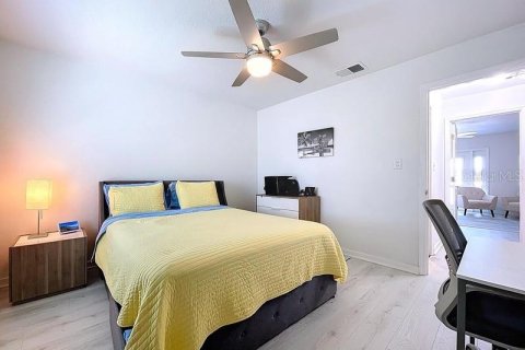 Touwnhouse à vendre à Saint Petersburg, Floride: 2 chambres, 94.95 m2 № 1642972 - photo 25