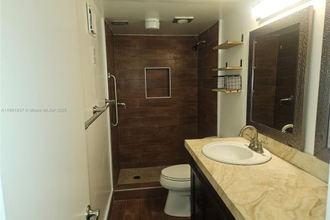 Condo in Plantation, Florida, 2 bedrooms  № 1953648 - photo 20