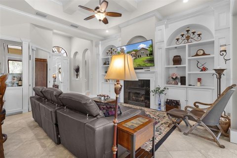 House in Howey-in-the-Hills, Florida 4 bedrooms, 179.49 sq.m. № 2198567 - photo 11