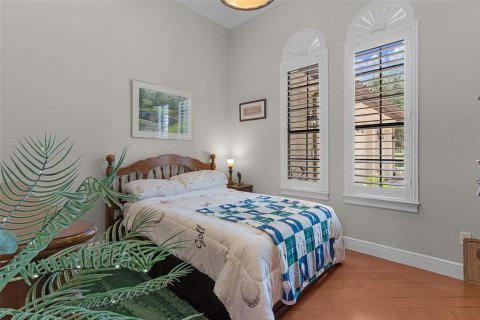House in Howey-in-the-Hills, Florida 4 bedrooms, 179.49 sq.m. № 2198567 - photo 30