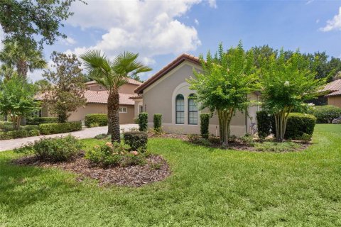 House in Howey-in-the-Hills, Florida 4 bedrooms, 179.49 sq.m. № 2198567 - photo 6