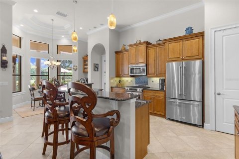 House in Howey-in-the-Hills, Florida 4 bedrooms, 179.49 sq.m. № 2198567 - photo 15
