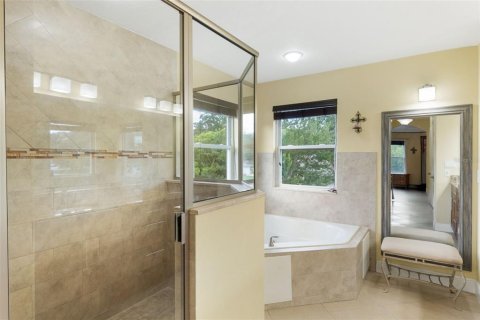 House in Altamonte Springs, Florida 4 bedrooms, 237.18 sq.m. № 1894662 - photo 15