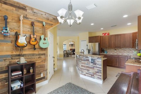 House in Altamonte Springs, Florida 4 bedrooms, 237.18 sq.m. № 1894662 - photo 9