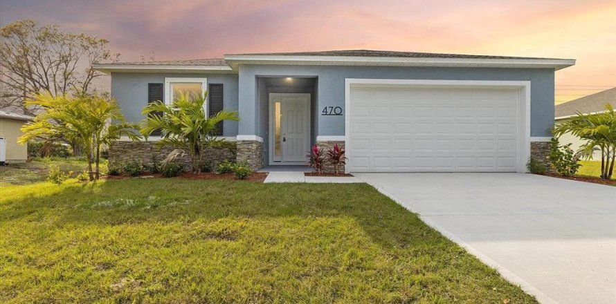 House in Palm Bay, Florida 3 bedrooms, 179.86 sq.m. № 1549445