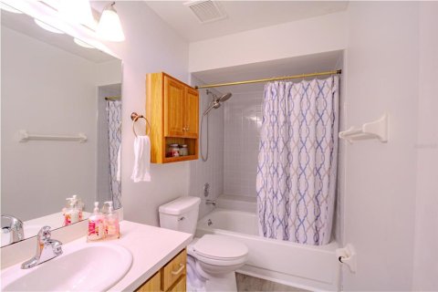 House in Sanford, Florida 3 bedrooms, 117.06 sq.m. № 1821261 - photo 12