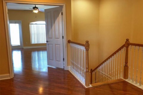 Townhouse in New Port Richey, Florida 3 bedrooms, 233.18 sq.m. № 1823044 - photo 6