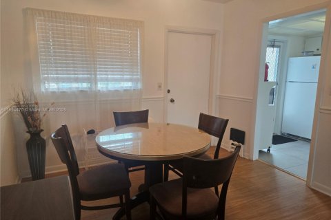 Снять в аренду кондоминиум в Дирфилд-Бич, Флорида 1 спальня, 61.32м2, № 1958716 - фото 7