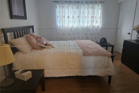 Снять в аренду кондоминиум в Дирфилд-Бич, Флорида 1 спальня, 61.32м2, № 1958716 - фото 11