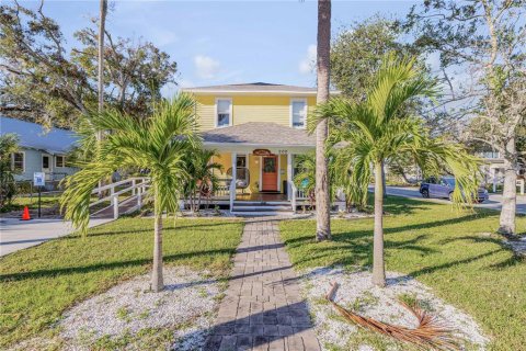 Casa en venta en New Smyrna Beach, Florida, 4 dormitorios, 210.7 m2 № 1533451 - foto 10