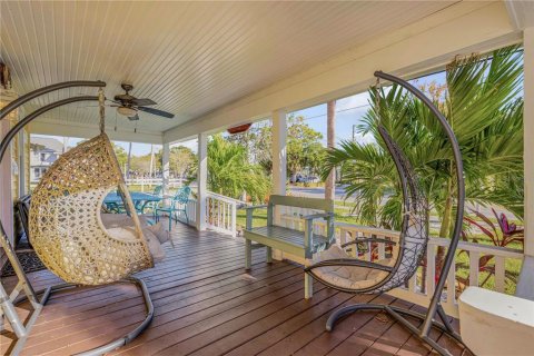 Casa en venta en New Smyrna Beach, Florida, 4 dormitorios, 210.7 m2 № 1533451 - foto 14