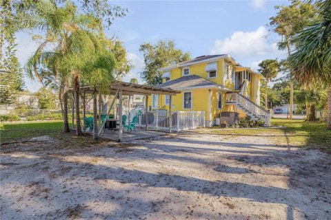Casa en venta en New Smyrna Beach, Florida, 4 dormitorios, 210.7 m2 № 1533451 - foto 16