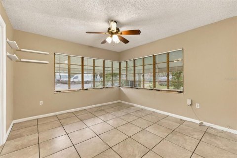 Villa ou maison à louer à Tampa, Floride: 2 chambres, 82.22 m2 № 2408143 - photo 16