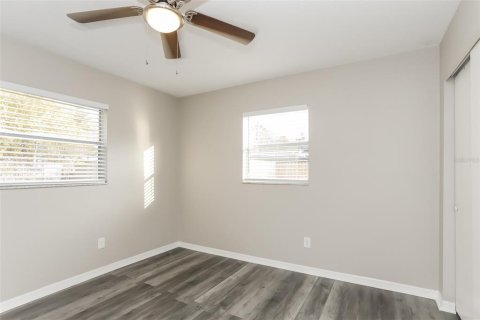 Villa ou maison à louer à Saint Petersburg, Floride: 4 chambres, 141.58 m2 № 1549836 - photo 7