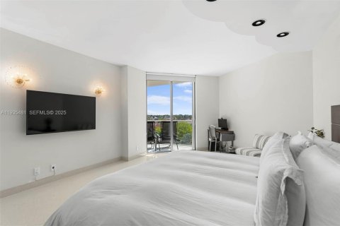 Condominio en venta en Aventura, Florida, 2 dormitorios, 168.62 m2 № 1994420 - foto 16