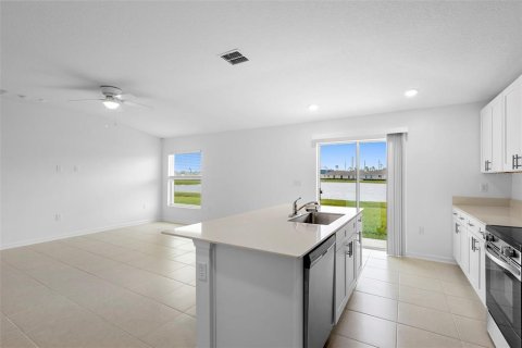 Villa ou maison à vendre à Daytona Beach, Floride: 3 chambres, 138.05 m2 № 2412753 - photo 8