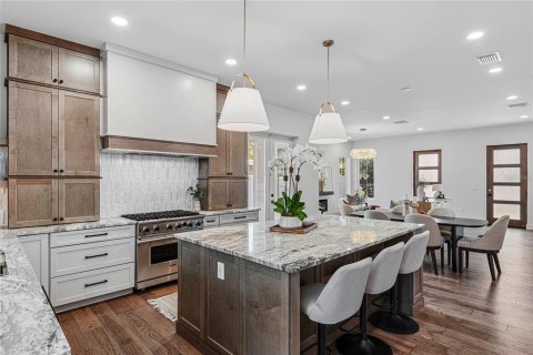 Casa en venta en Winter Park, Florida, 4 dormitorios, 254.83 m2 № 1796842 - foto 18
