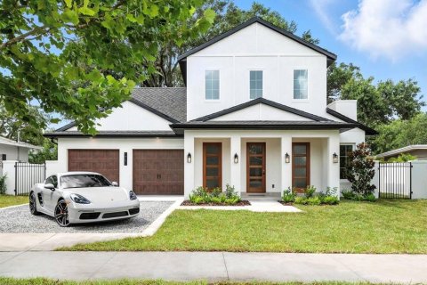 Casa en venta en Winter Park, Florida, 4 dormitorios, 254.83 m2 № 1796842 - foto 1