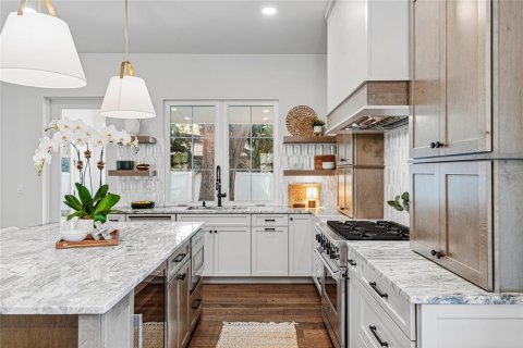 Casa en venta en Winter Park, Florida, 4 dormitorios, 254.83 m2 № 1796842 - foto 14
