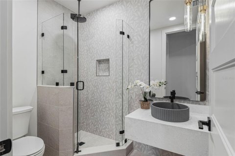 Casa en venta en Winter Park, Florida, 4 dormitorios, 254.83 m2 № 1796842 - foto 22