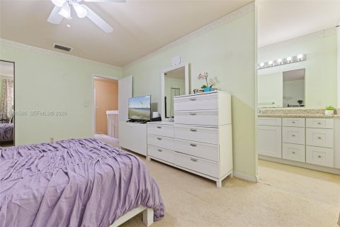 Adosado en venta en Pembroke Pines, Florida, 2 dormitorios, 113.62 m2 № 2064050 - foto 7