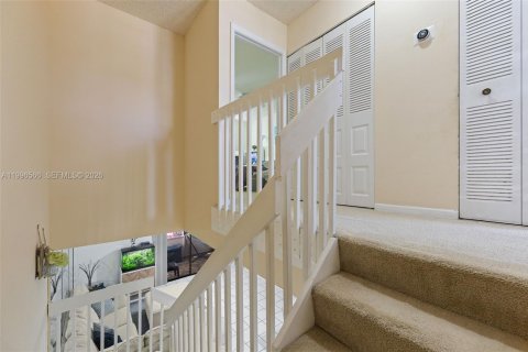 Adosado en venta en Pembroke Pines, Florida, 2 dormitorios, 113.62 m2 № 2064050 - foto 25