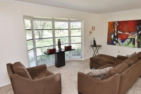 Villa ou maison à louer à Sarasota, Floride: 3 chambres, 143.91 m2 № 2224846 - photo 4
