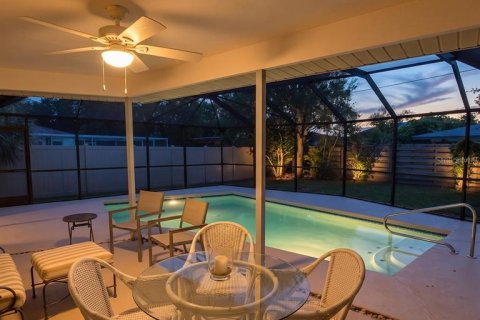 Villa ou maison à louer à Sarasota, Floride: 3 chambres, 143.91 m2 № 2224846 - photo 11
