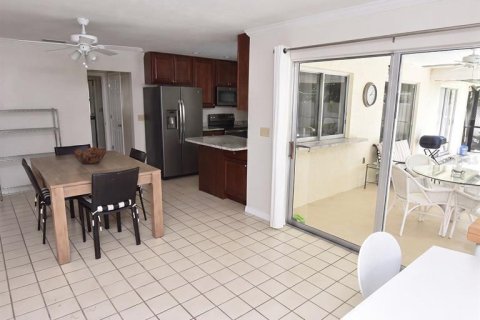 Villa ou maison à louer à Sarasota, Floride: 3 chambres, 143.91 m2 № 2224846 - photo 13