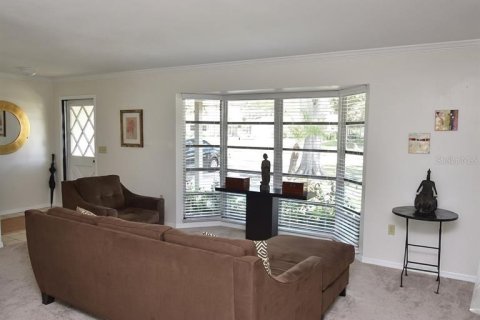 Villa ou maison à louer à Sarasota, Floride: 3 chambres, 143.91 m2 № 2224846 - photo 5