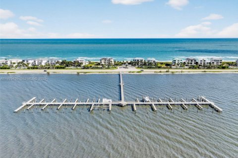 Terreno en venta en Jensen Beach, Florida № 2039313 - foto 13