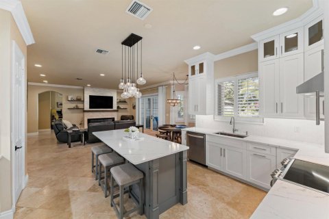 Villa ou maison à vendre à Palm City, Floride: 6 chambres, 462.75 m2 № 2183861 - photo 11