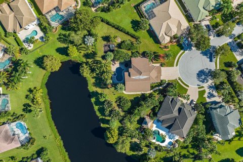 Villa ou maison à vendre à Palm City, Floride: 6 chambres, 462.75 m2 № 2183861 - photo 6