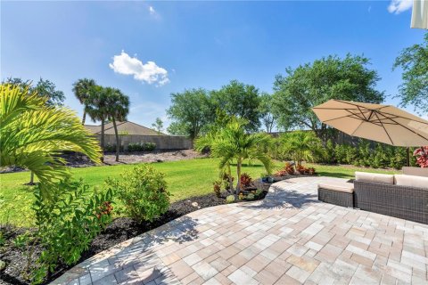 House in Fort Myers, Florida 4 bedrooms, 168.34 sq.m. № 1617992 - photo 9