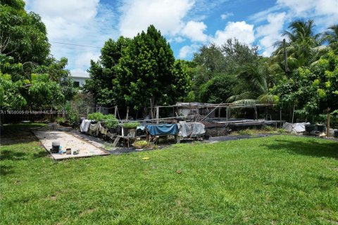 Villa ou maison à vendre à Hollywood, Floride: 3 chambres, 161.19 m2 № 2013848 - photo 25