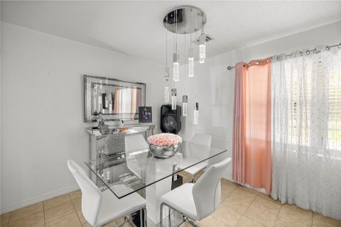 Купить виллу или дом в Окала, Флорида 5 комнат, 127.55м2, № 1796608 - фото 7