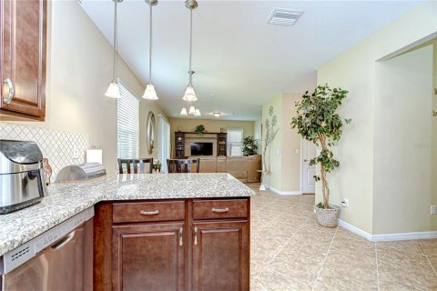 House in Land O' Lakes, Florida 4 bedrooms, 250.93 sq.m. № 1838358 - photo 22